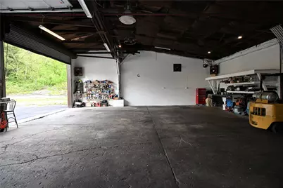 3810 Crooked Run Rd, North Versailles, PA 15137 - Photo 15