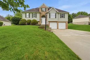 223 Cottonwood Ln, Marshall, PA 15090 - Photo 1