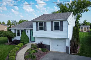 126 Cornell Dr, Center Township, PA 16001 - Photo 1