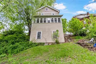2283 Spokane Ave, Pittsburgh, PA 15210 - Photo 21