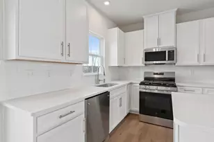 1139 Olivia Dr, North Fayette, PA 15071 - Photo 3