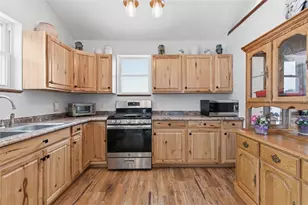 2976 Henderson Rd, Mt Pleasant Twp, PA 15301 - Photo 41