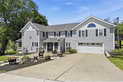 2976 Henderson Road, Mt Pleasant Twp, PA 15301 - Photo 3