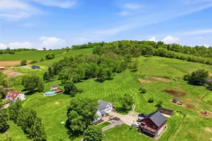 2976 Henderson Rd, Mt Pleasant Twp, PA 15301 - Photo 5