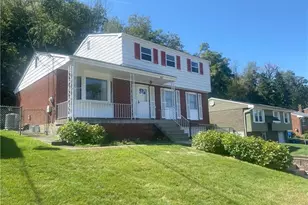 439 Crestview Dr, Pittsburgh, PA 15239 - Photo 3