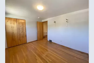 439 Crestview Dr, Pittsburgh, PA 15239 - Photo 23
