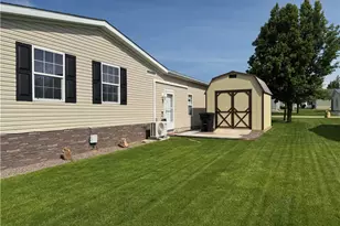 131 Brent Ln, Somerset Township, PA 15501 - Photo 27