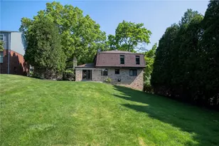 103 Barnwood, Ross Twp, PA 15237 - Photo 27