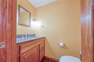 103 Barnwood, Ross Twp, PA 15237 - Photo 17