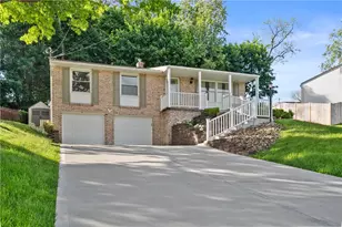 5031 Windover Dr, Robinson Twp, PA 15205 - Photo 1