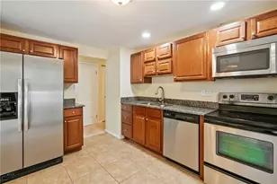 5031 Windover Dr, Robinson Twp, PA 15205 - Photo 9