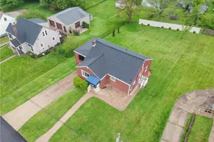 2031 Circle Dr, Hopewell Township, PA 15001 - Photo 47