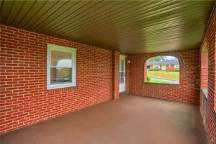 2031 Circle Dr, Hopewell Township, PA 15001 - Photo 19
