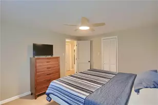 2031 Circle Dr, Hopewell Township, PA 15001 - Photo 21