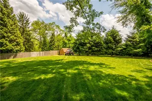 3633 Ashland Dr, Bethel Park, PA 15102 - Photo 11