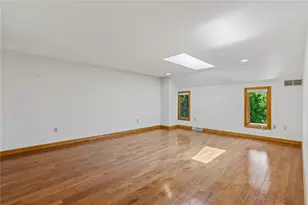 2621 Hunters Point Dr, Pittsburgh, PA 15090 - Photo 25