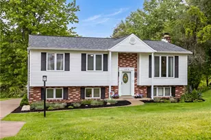 304 Elm Dr, Cecil, PA 15317 - Photo 33