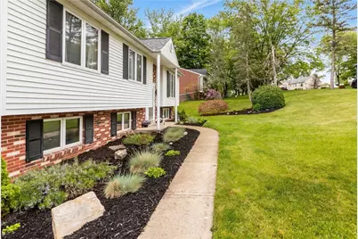 304 Elm Drive, Cecil, PA 15317 - Photo 3