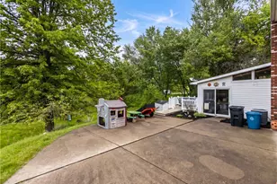 304 Elm Dr, Cecil, PA 15317 - Photo 31