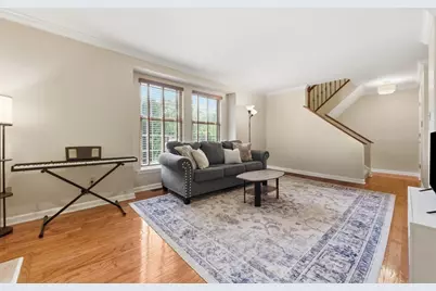 250 The Pines Dr., Scott Township, PA 15243 - Photo 5