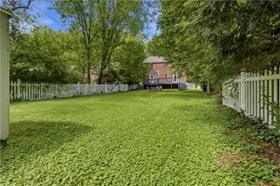 332 Old Farm Rd, Pittsburgh, PA 15228 - Photo 43