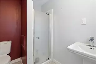 332 Old Farm Rd, Pittsburgh, PA 15228 - Photo 15