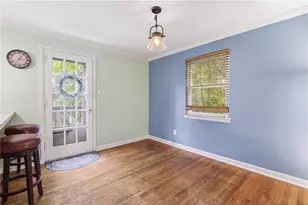 332 Old Farm Rd, Pittsburgh, PA 15228 - Photo 7