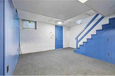 332 Old Farm Rd, Pittsburgh, PA 15228 - Photo 25