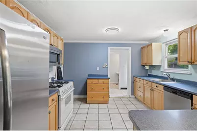 332 Old Farm Rd, Pittsburgh, PA 15228 - Photo 9