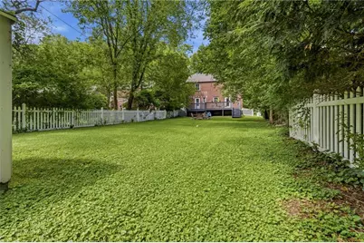 332 Old Farm Rd, Pittsburgh, PA 15228 - Photo 39