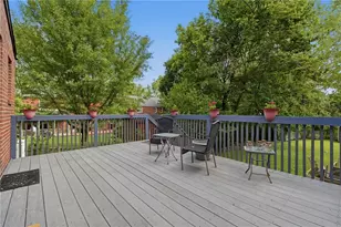 332 Old Farm Rd, Pittsburgh, PA 15228 - Photo 37