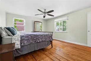 332 Old Farm Rd, Pittsburgh, PA 15228 - Photo 17