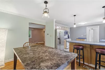 332 Old Farm Rd, Pittsburgh, PA 15228 - Photo 9