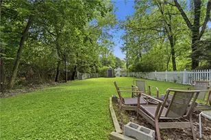 332 Old Farm Rd, Pittsburgh, PA 15228 - Photo 39