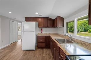 1122 Pittsburgh Rd, Middlesex Township, PA 16059 - Photo 7