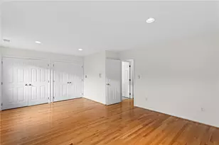 20 Waterfront Dr, Washington's Landing, PA 15222 - Photo 23