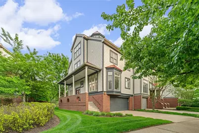 20 Waterfront Drive, Washington's Landing, PA 15222 - Photo 1