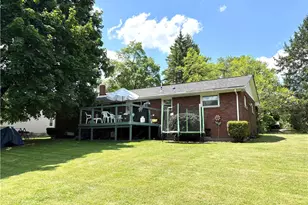 2045 Martha St, Shenango Township, PA 16101 - Photo 23
