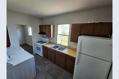 1327 Pacific Ave, Monaca, PA 15061 - Photo 5