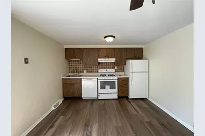 313 Mystic Ave, East McKeesport, PA 15035 - Photo 11