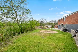 904 Sunnyside Dr, West Mifflin, PA 15122 - Photo 27