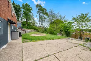 904 Sunnyside Dr, West Mifflin, PA 15122 - Photo 25