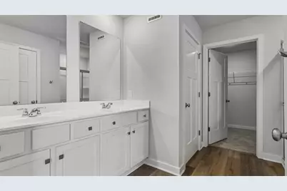 1099 Peachtree Road, Scott Township, PA 15106 - Photo 9