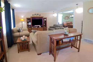 108 Oberlin Dr, Center Township, PA 16001 - Photo 7