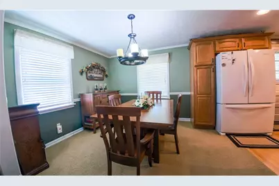 108 Oberlin Dr, Center Township, PA 16001 - Photo 5