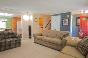 108 Oberlin Dr, Center Township, PA 16001 - Photo 9