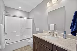 1820 Winchester Dr, Pittsburgh, PA 15241 - Photo 37