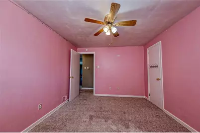 1805 Horizon Dr, White Oak, PA 15131 - Photo 11
