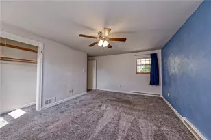 1805 Horizon Dr, White Oak, PA 15131 - Photo 9