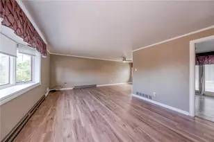 1805 Horizon Dr, White Oak, PA 15131 - Photo 3
